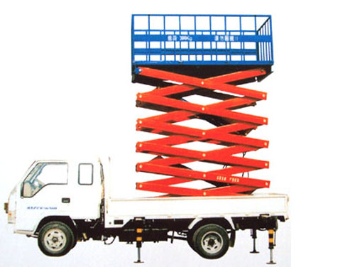  汽車(chē)剪叉式升降平臺(tái)